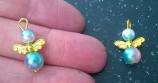 Andílek pro štěstí duhový - talisman - zlatý (H297)