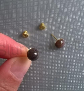 Puzetové náušnice achátové 8 x 8 mm (X818)