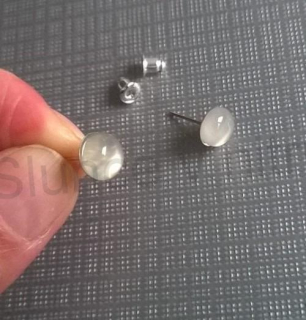 Puzetové náušnice achátové 8 x 8 mm (X823)