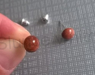 Puzetové náušnice aventurínové 8 x 8 mm (X828)