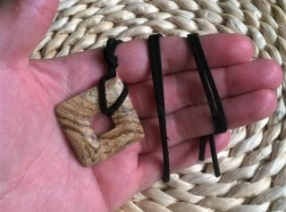 Náhrdelník donut čtverec 35 mm - Jaspis obrázkový (X886)