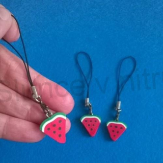 Přívěsek na klíče - ovoce, Jahoda (H317)