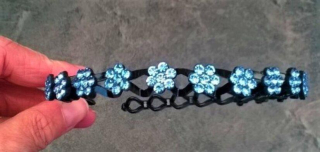 Čelenka kytičkovaná s kamínky modrá (H325)