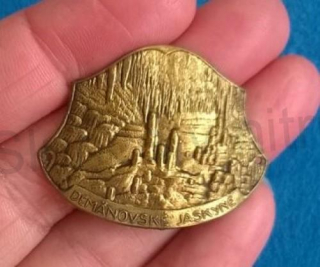 Turistický štítek na hůl - Démanovské Jaskyně (MB514)