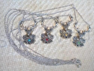 Náhrdelník s přívěškem Jelena se zirkonem postříbřeno (BD526)