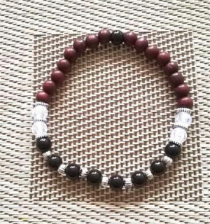 Minerální náramek s křišťálem a onyxem (BC150)