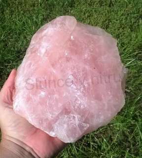 Velký Růženin surový 1809 g (Madagaskar) (X1223)