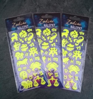 Samolepka, obtisk, dekorace zvěrokruh sviticí ve tmě 21,5 x 8 cm (E666)