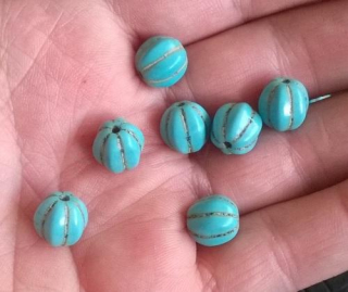 Tyrkysový korálek dýně modrá - 10 x 9,5 mm (X1244)