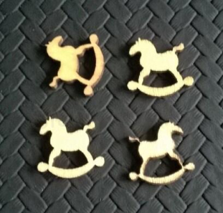 Dřevěné výřezy - ozdoby koník  (V97)