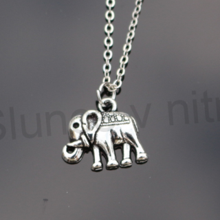 Náhrdelník, přívěšek slon pro štěstí stříbrný (BD70)