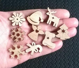 Dřevěné výřezy - ozdoby mix 9 kusů v balení (V109)