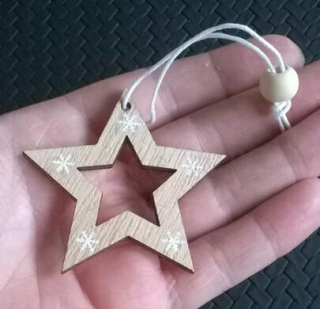 Dřevěné vánoční ozdoby hvězdička (H377)
