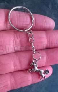 Klíčenka, přívěšek na klíče kůň, koník (H424)