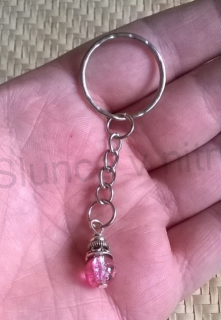 Přívěsek na klíče - zvoneček pro štěstí růžový (H406)
