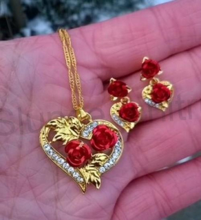 Souprava šperků srdce, srdíčko s růžemi a křišťálky pozlacená (BS107)