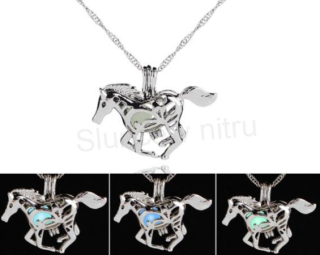 Náhrdelník s přívěškem koně, konika - sviticí kulička (BD612)