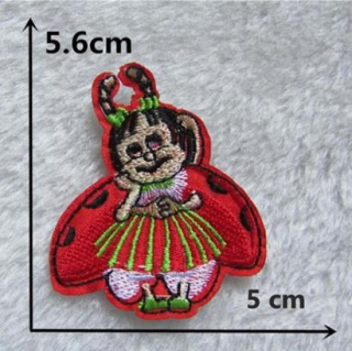 Nášivka beruška, brouček 5,6 x 5 cm (C142)