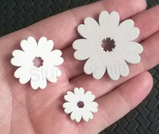 Dřevěné výřezy - Kytičky více velikostí (V138)