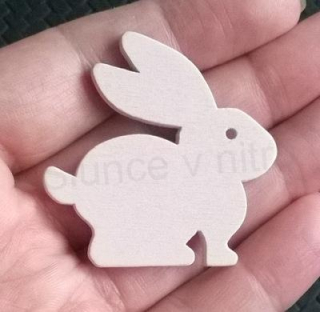 Dřevěné výřezy Zajíc - 1 kus světle růžový (V140)
