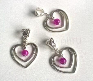 Pandora přívěsek dvojité srdce s korálkem (AA318)